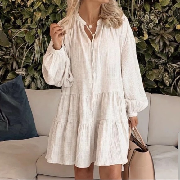 H&M Dresses & Skirts - H&M Textured Fabric Tunic Dress